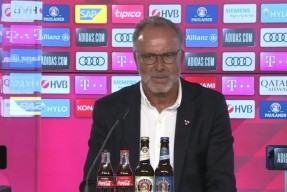 关于世俱杯赛程吃紧，拜仁慕尼黑今夜主帅复盘，话题不断，赛季目标并未改变的信息-爱游戏娱乐