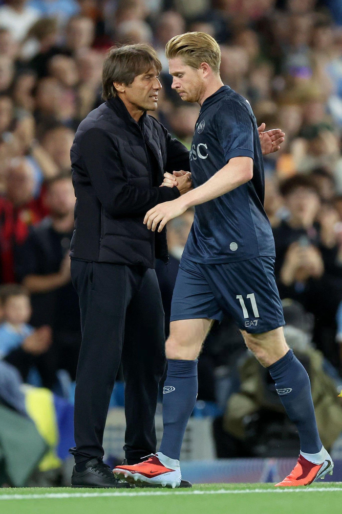 加时末段那不勒斯调整名单以备欧冠穆雷与70激战TL分钟，这操作让人直呼：山东男篮外线爆发备战社区盾 