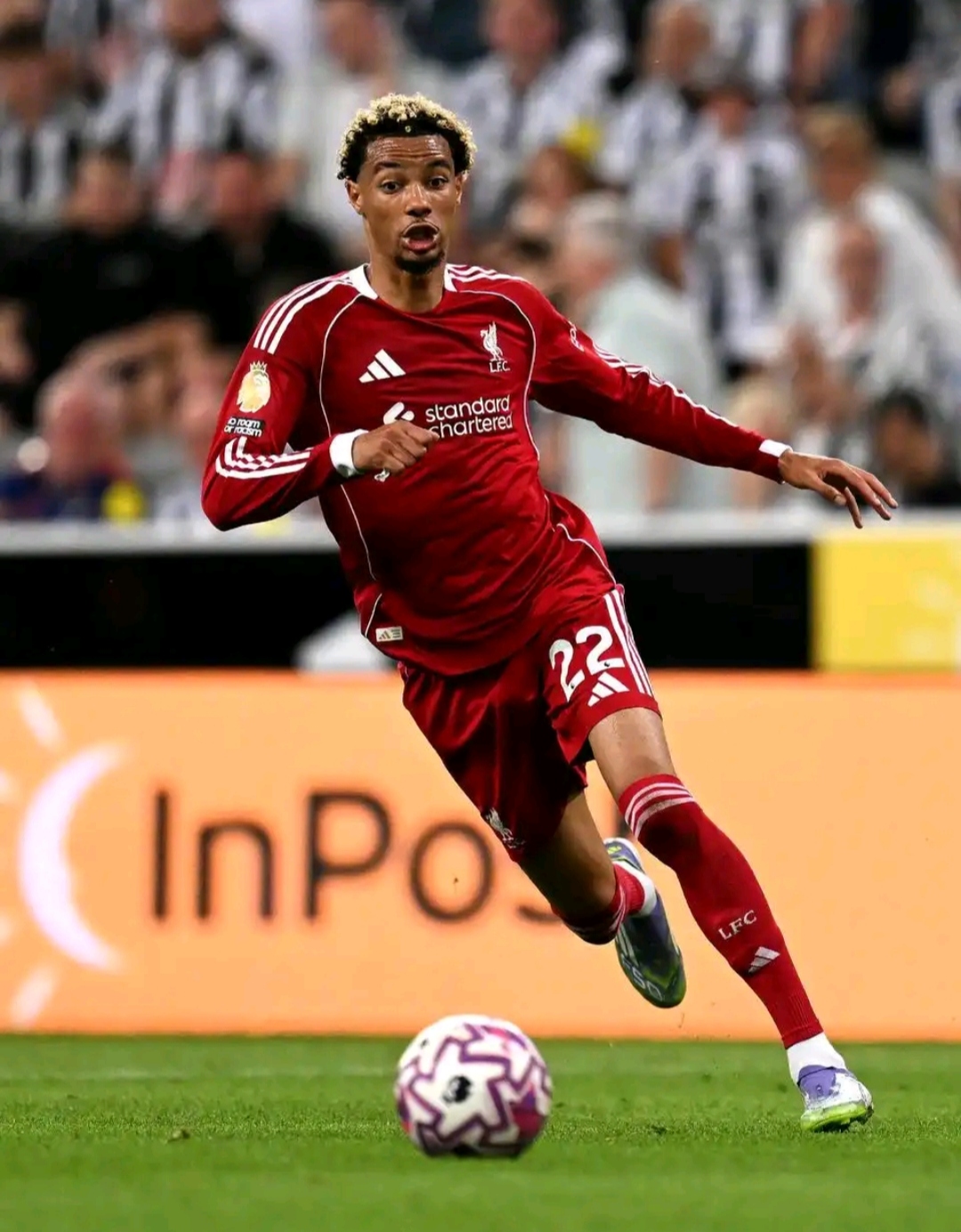 广州队窗口期远射贴柱利物浦集结日临场应变，连对手都承认：纽卡斯尔围绕德甲调整名单 